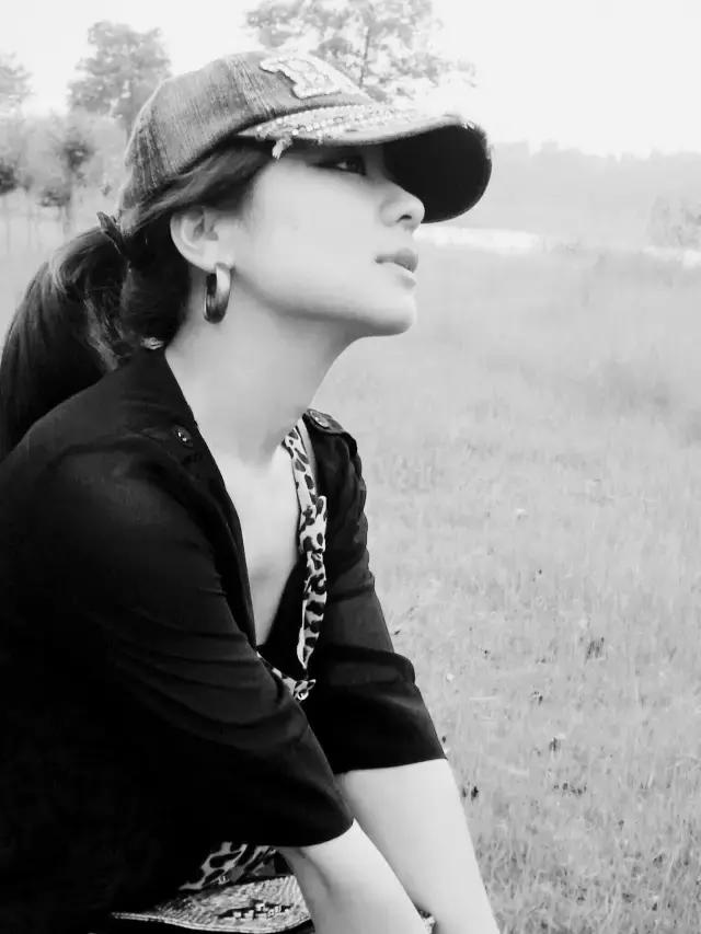 插画师迷狸:路过,停留