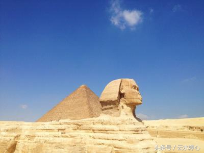 余秋雨千年一叹朗读,余秋雨千年一叹敦煌