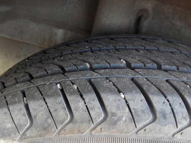 璧涙杞儙閲岀殑鐭冲瓙鎬庝箞鍘婚櫎,璧涙杞儙鎬庢牱鎷嗗嵏