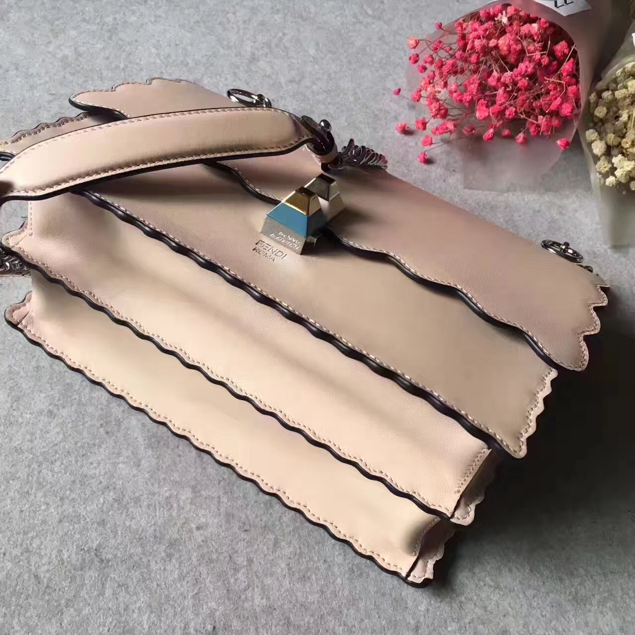 fendi包包哪一款最好看,fendi包最新款