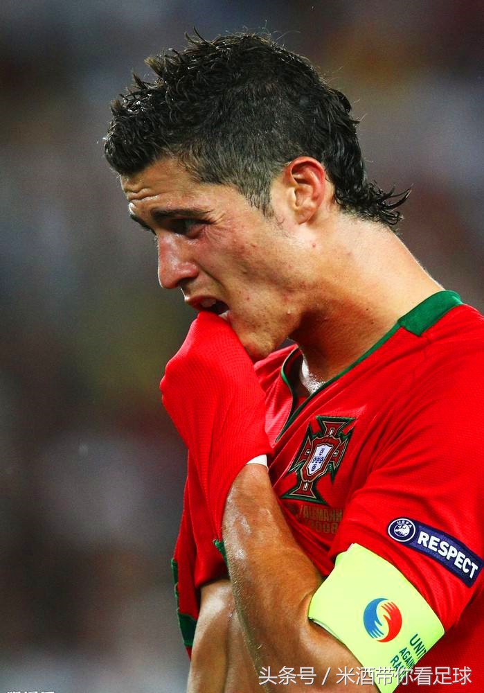 队长袖标蓝色,队长袖标用什么代替