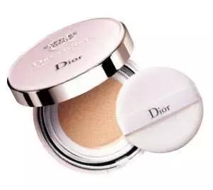 几款轻薄气垫拯救你的烈烈夏日！