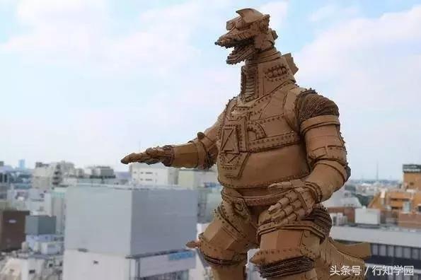 看了这个日本妹子爆改的快递盒,发现这些年的快递都白拆了!