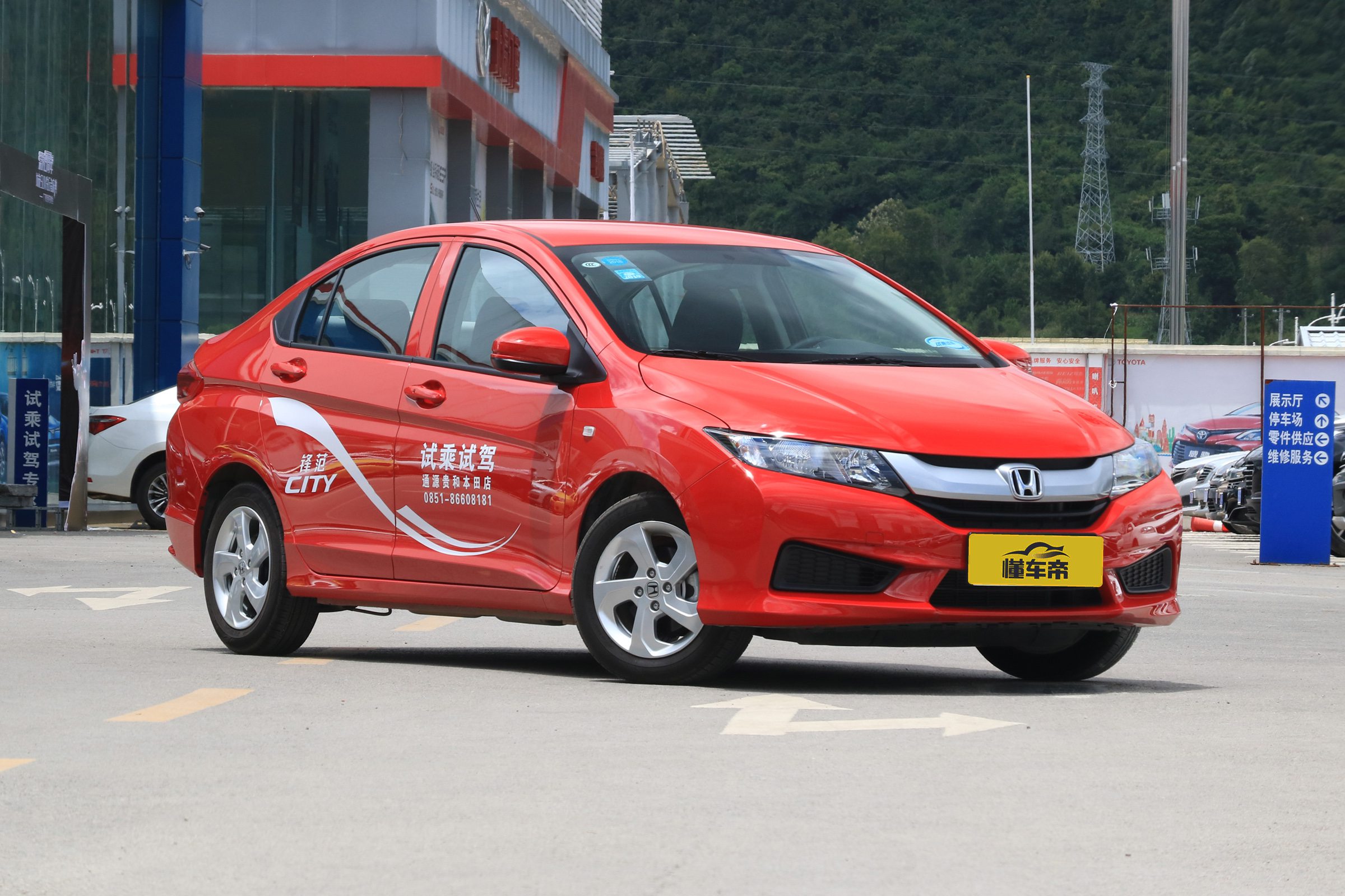 锋范哥瑞选哪个,锋范哥瑞威驰哪个好