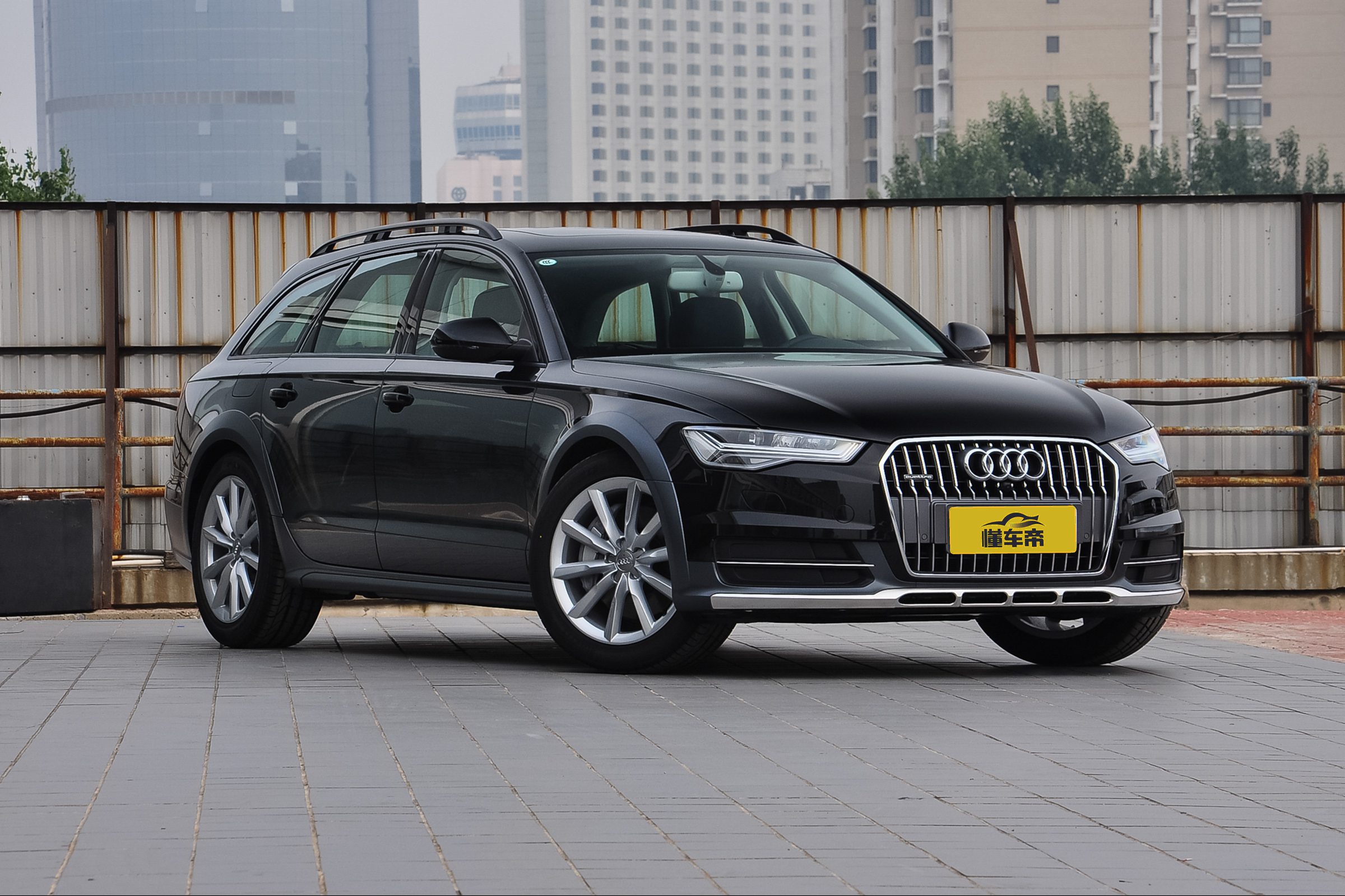 评奥迪a6l混动版,评头论足测评