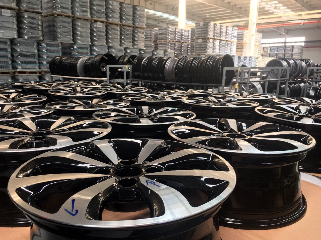 他们给车轮按上了“身份证”？！让这家无锡企业告诉你，传统制造业如何实现华丽蝶变！