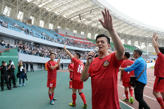 香港明星足球队来杭州谭咏麟,谭咏麟明星足球队台山比赛