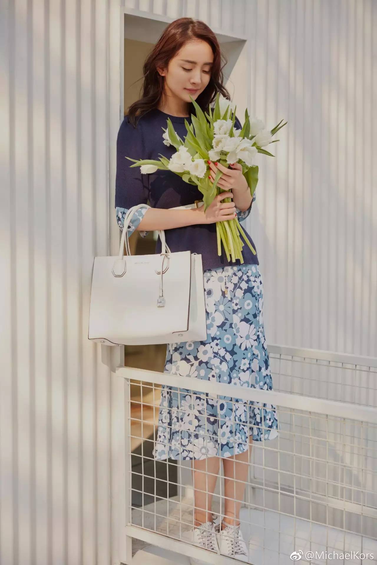 杨幂metgala红毯万寿牡丹现场,杨幂上红毯