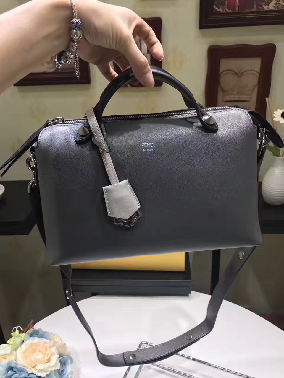 fendi包包哪一款最好看,fendi包最新款