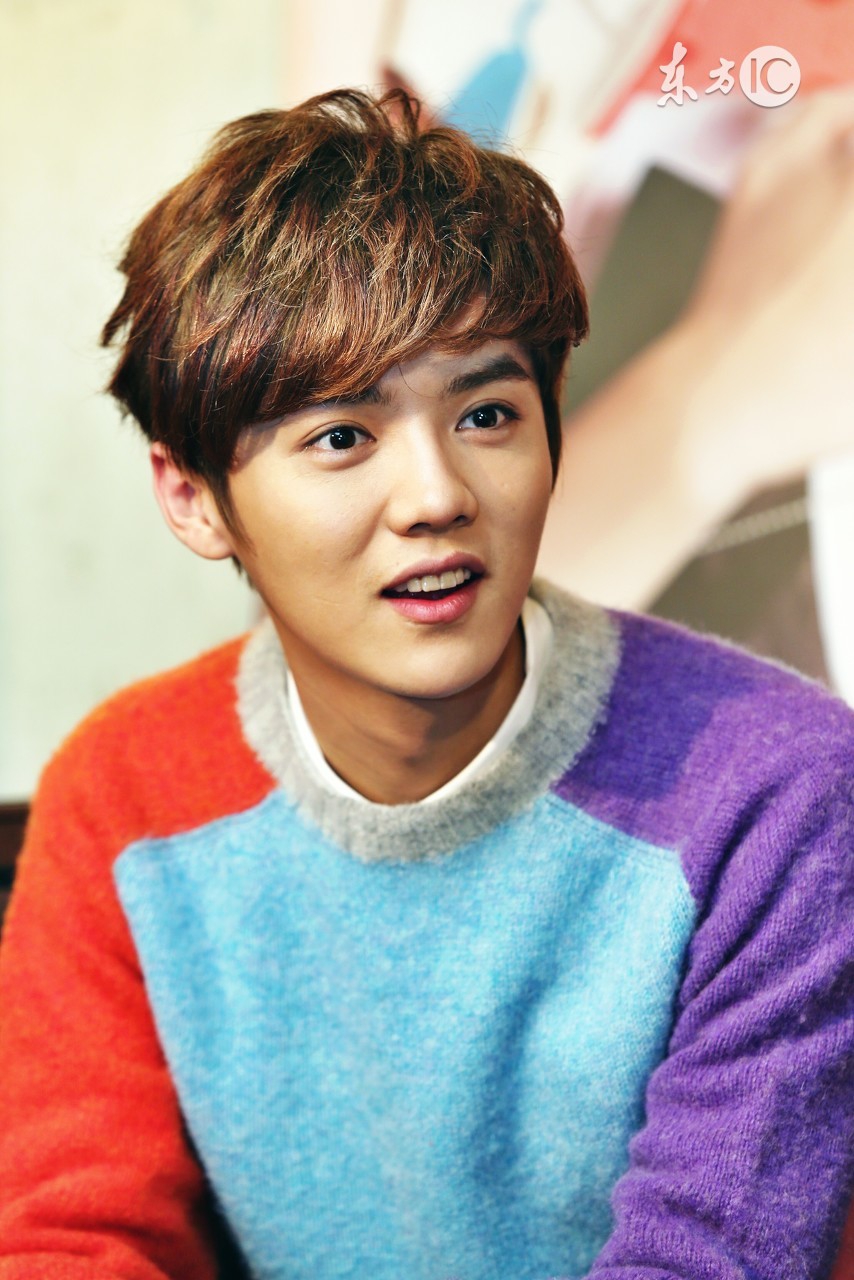 张艺兴谈鹿晗踢球,鹿晗张艺兴谁唱歌厉害