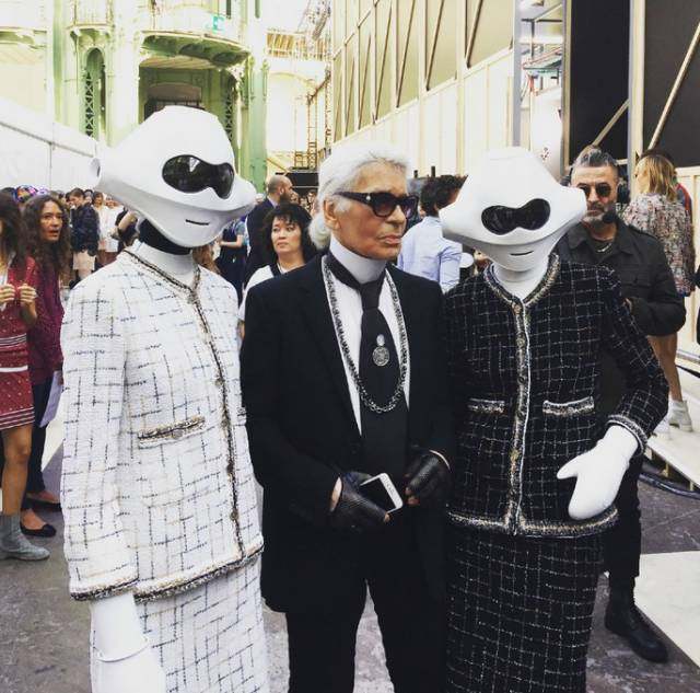 香奈儿4000块钱一双的水晶凉鞋,香奈儿塑料凉鞋