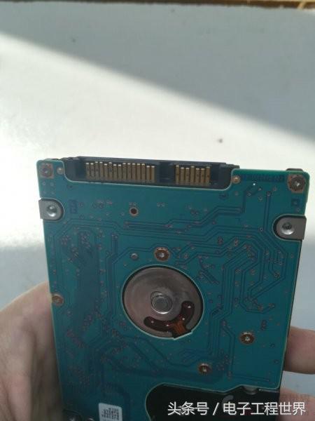 华硕k45vm拆机视频,华硕k45d拆机教程详细