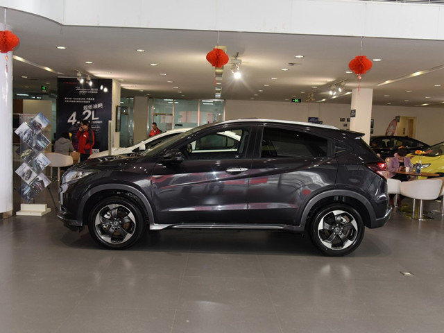 适合女生开的车30万到40万小型suv,不买小型suv