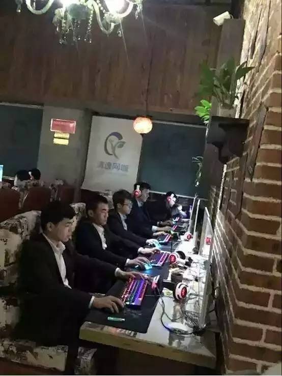 DNF官方动画!这是800万死肥宅的宿命之门!