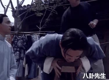 陈道明演首长被混混打是哪一集,男明星拍戏被真打