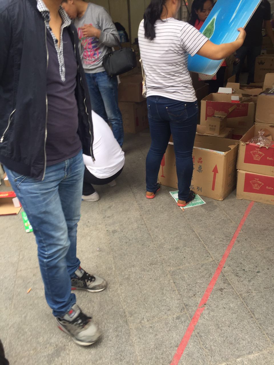 买了好多9.9的零食,买了很多便宜的东西花了20元