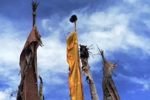 最真实稻城亚丁航拍,一分钟感受稻城亚丁景点