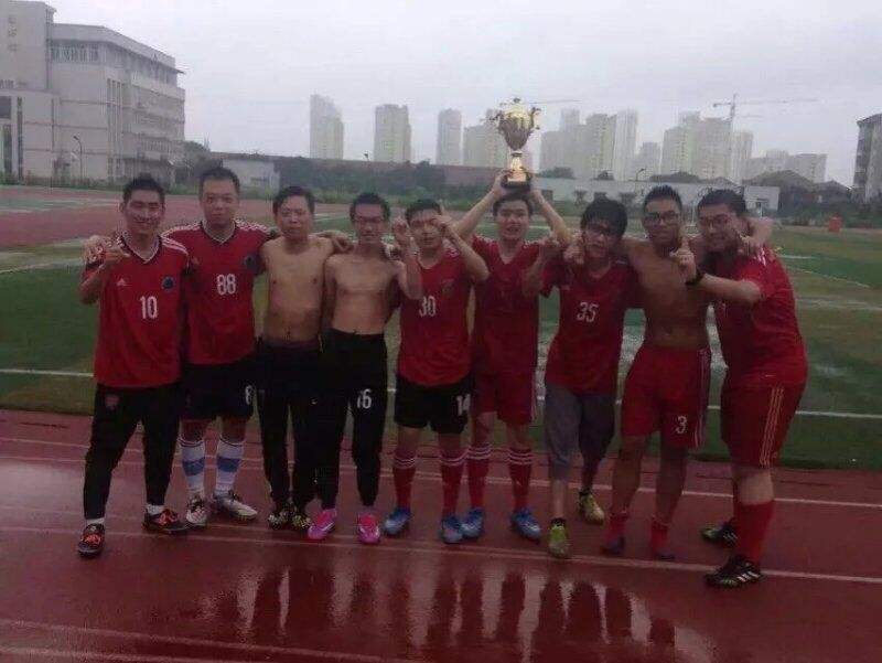 南通足球俱乐部海报,南通市足球俱乐部