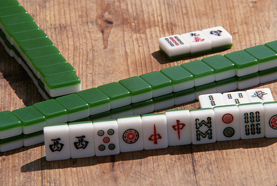 如何学会打麻将不碰牌,打麻将只需记住几个秘诀想输就难