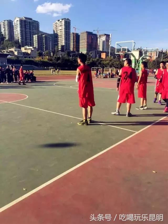 昆八中介绍,再见八中