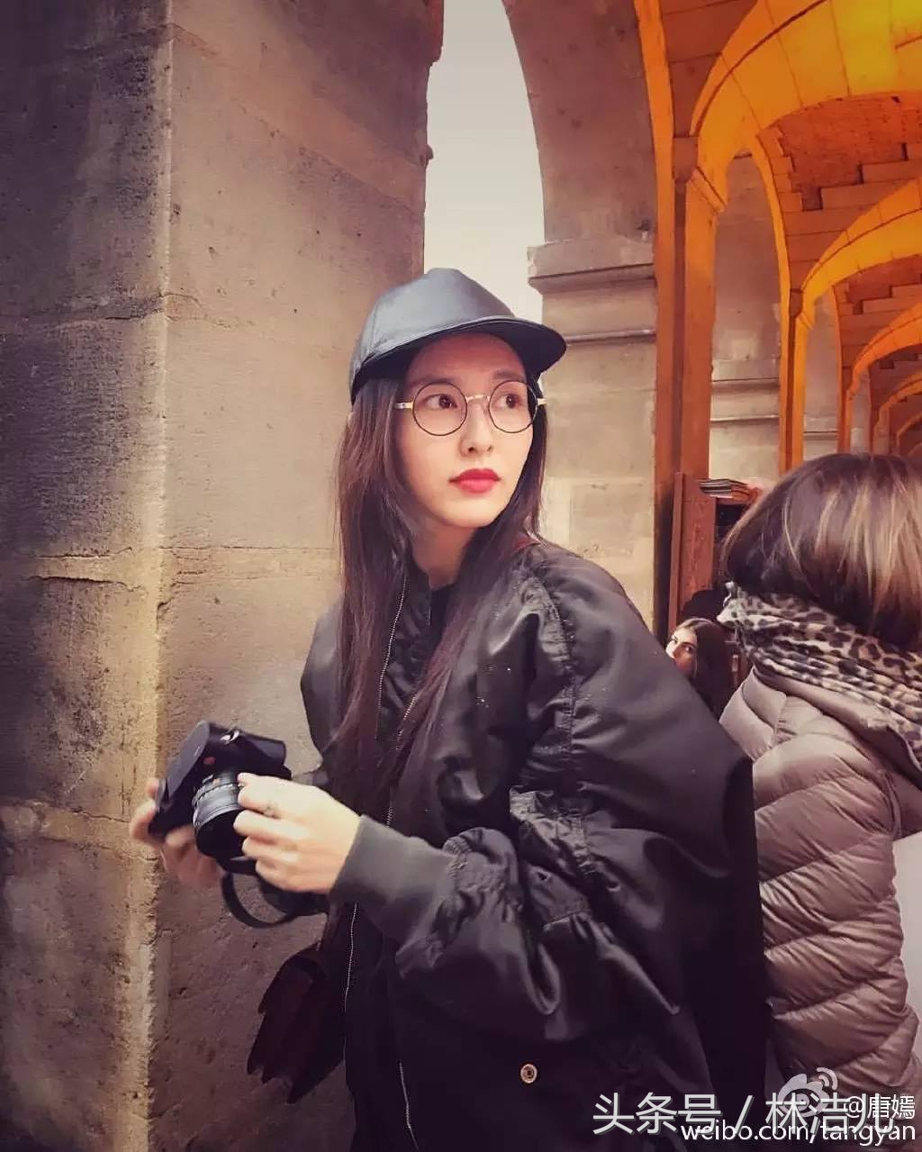 井柏然周冬雨撞衫,周冬雨井柏然红毯