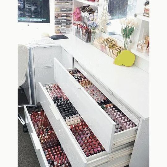 年轻前卫高定ysl美妆强势来袭,祖玛珑遮瑕