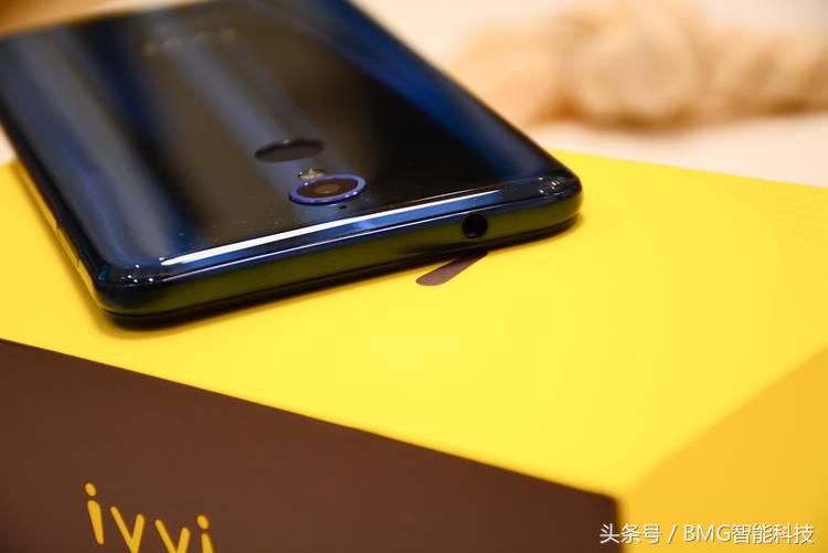 赵丽颖代言ivvi时尚手机,vivo赵丽颖宣传的手机