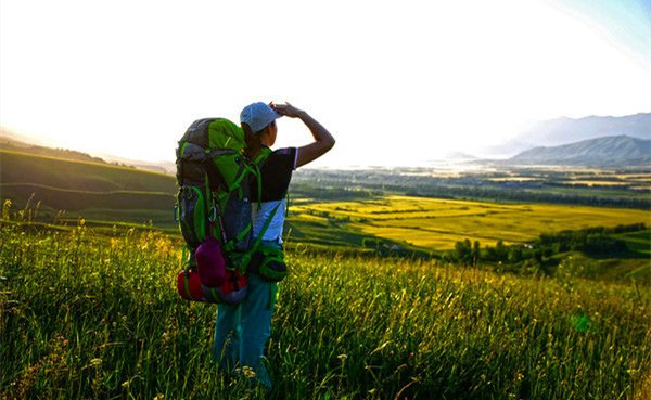 又到户外旅游旺季，户外装备你选择买还是租？