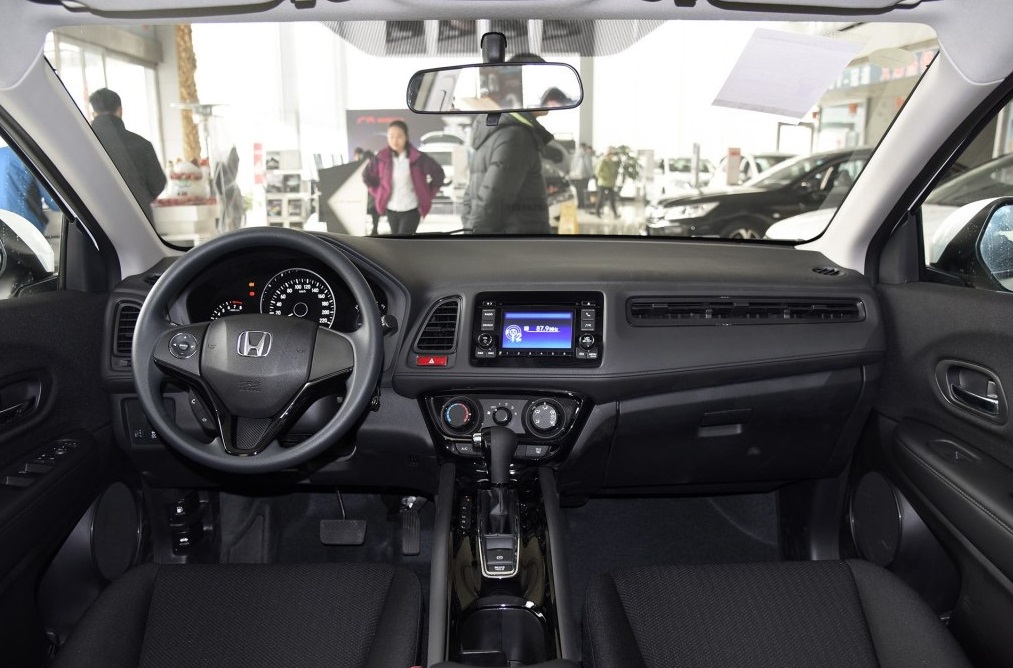 新款缤智与xrv对比,全新缤智对比xrv