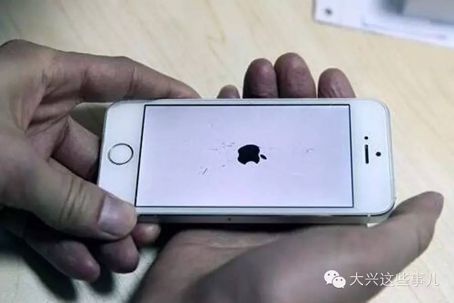 不作不死这苦孩子把苹果调到1970年后奇迹发生了