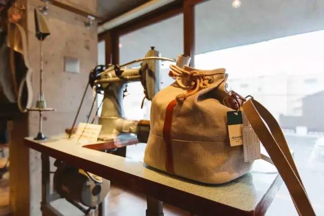 lv的帆布包580一个,lv帆布包排队