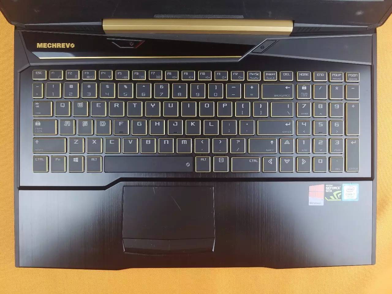 性价比超高的游戏机械键盘推荐,聊一款超高性价比的游戏本