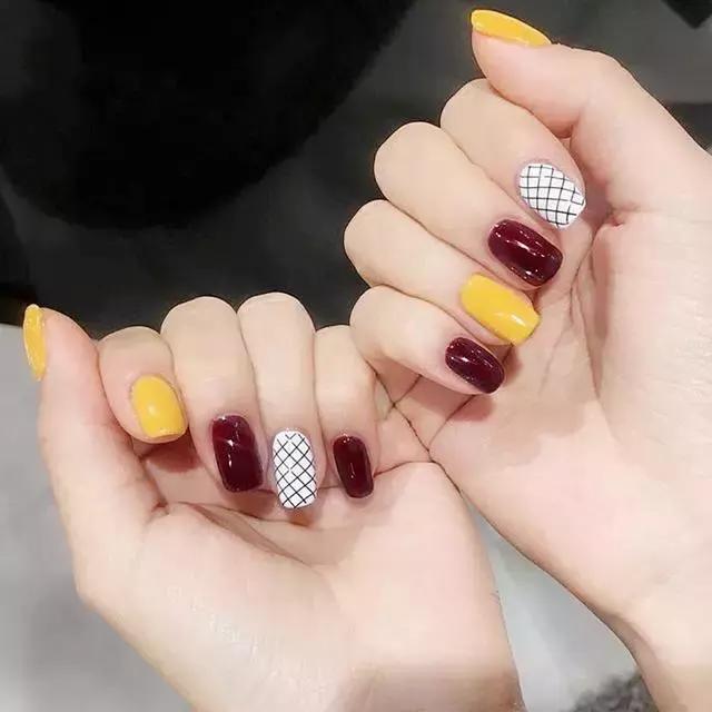 双手美甲贴怎么贴,超长又好看的美甲贴