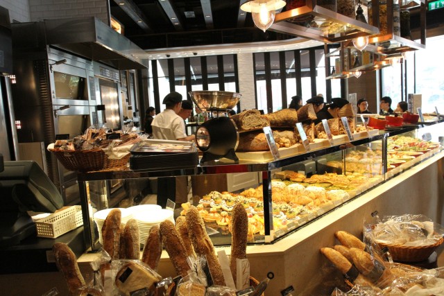 嫲嫲叹世界之浦尽澳门蚝门夜宴、健康轻食扶墙半自助餐