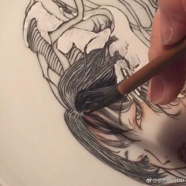 95后最年轻的插画师,90后插画师的画火了简直迷之治愈