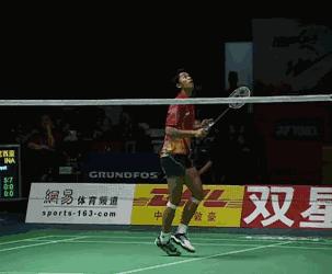 羽毛球高远球反手技巧视频,羽毛球高远球反手发力技巧