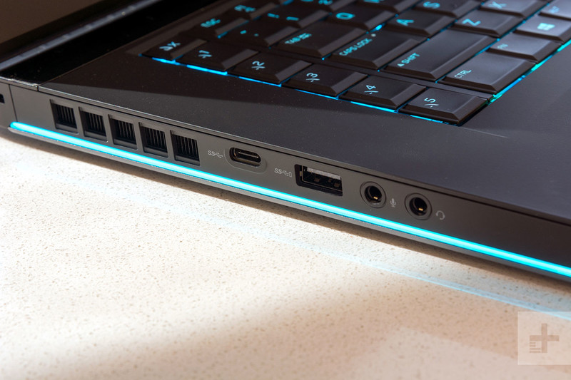 外星人15r3对比17r4有什么区别,17款外星人15r3值得买吗