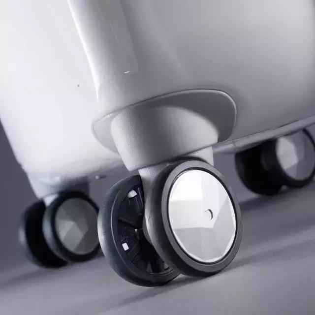 哪个牌子的旅行箱性价比高,哪个旅行箱值得买