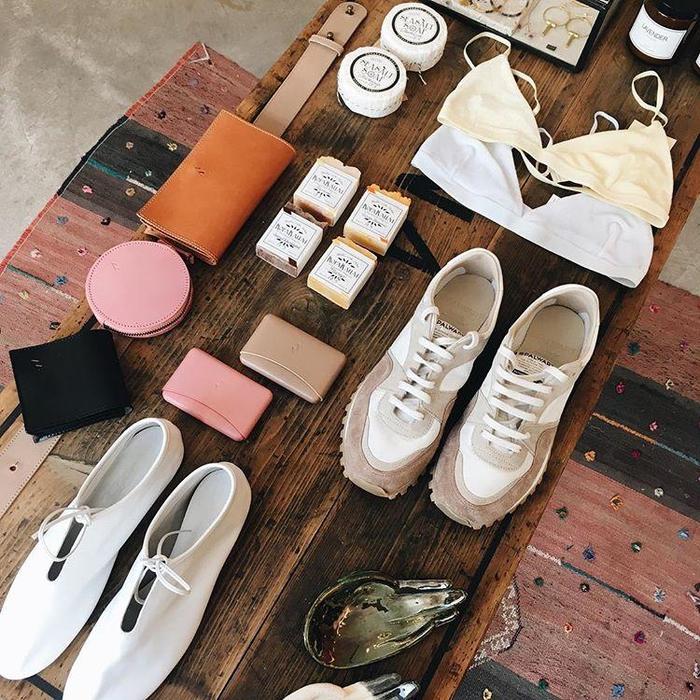 和supreme差不多的潮牌,supreme潮牌推荐