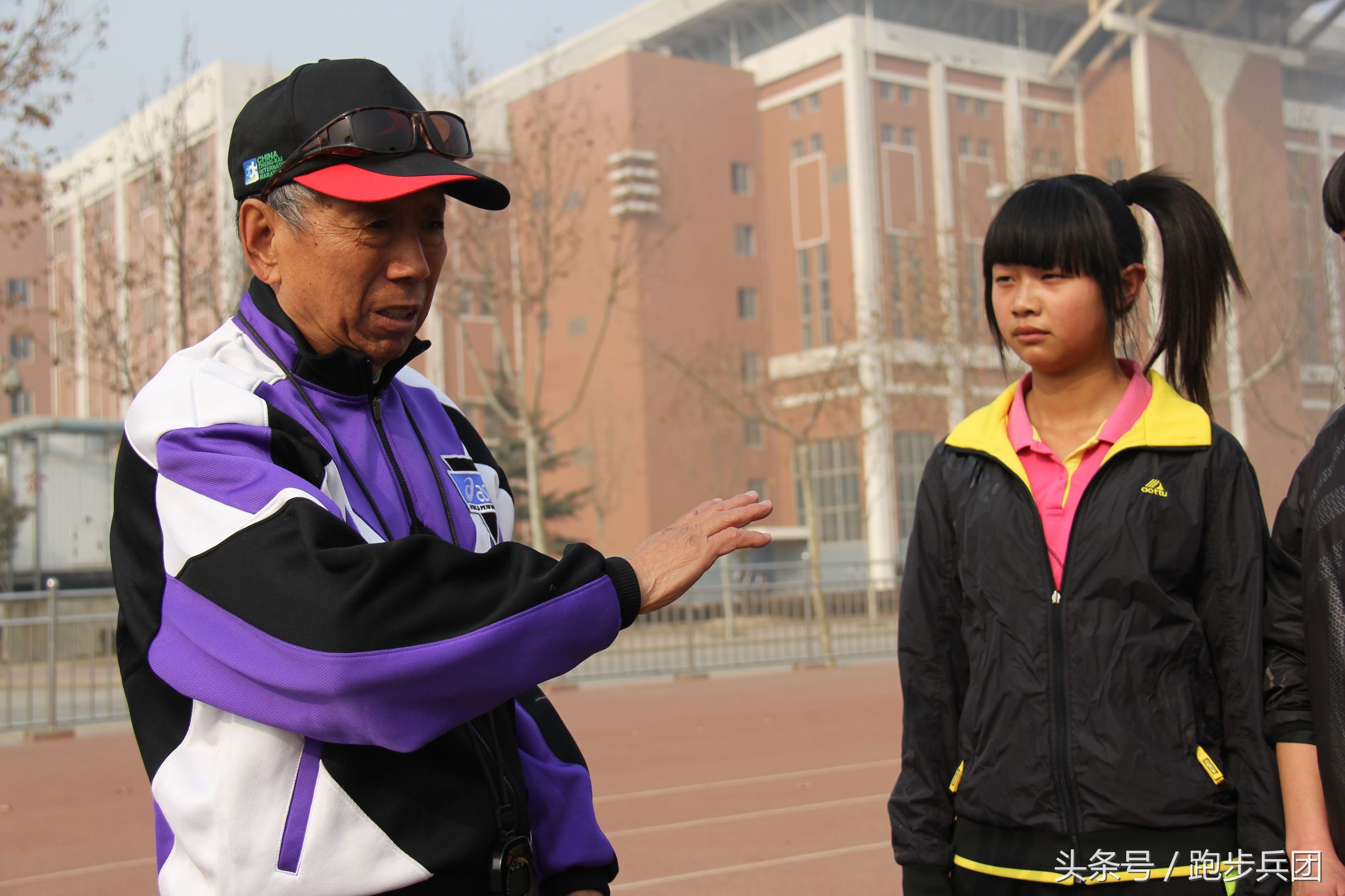 河南田径比赛2022冠军,河南省田径队100米00年冠军