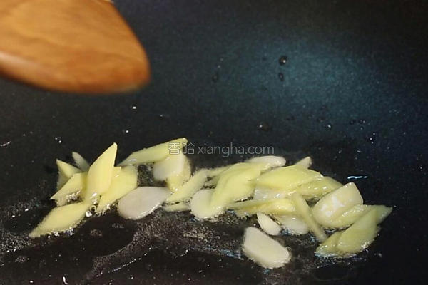 鱼肉怎么做不腥不老口感滑嫩？记住6个诀窍，放心吃！