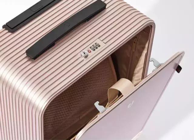 哪个牌子的旅行箱性价比高,哪个旅行箱值得买