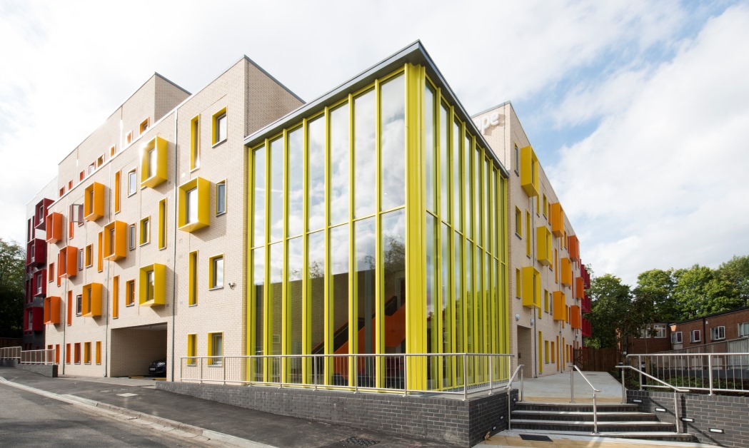 萨里大学环俄留学,萨里大学申请