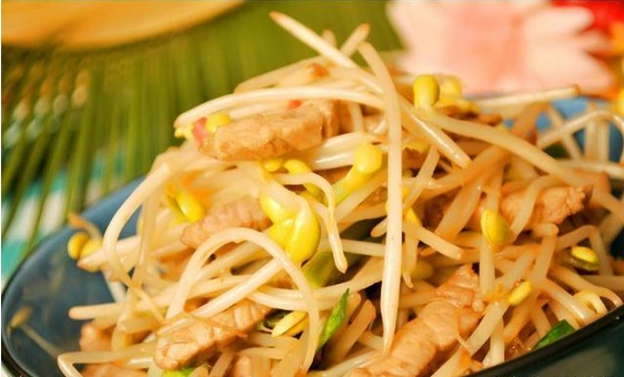 哪些人容易感染上脚气？特意为你找的治脚气食疗方法！