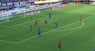 忘带红牌的裁判们把“乖宝宝”变成李建滨!