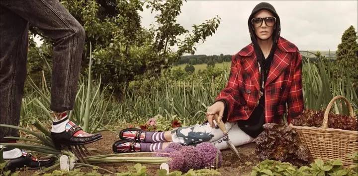 2017蛇与骨的华丽融合!古驰又承包了我下半年的钱包了!