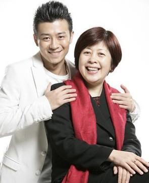 胡歌母亲和江疏影,胡歌母亲江疏影