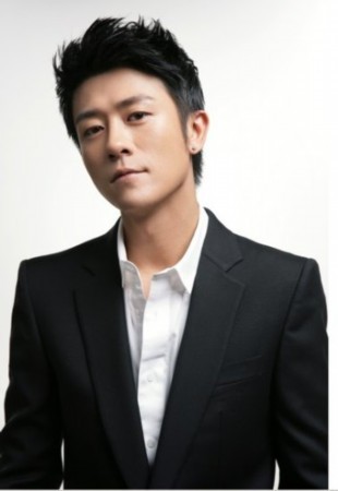 胡歌母亲和江疏影,胡歌母亲江疏影