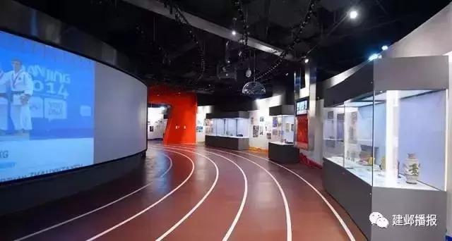 漫步南京钟山风景区,南京奥林匹克博物馆夜景