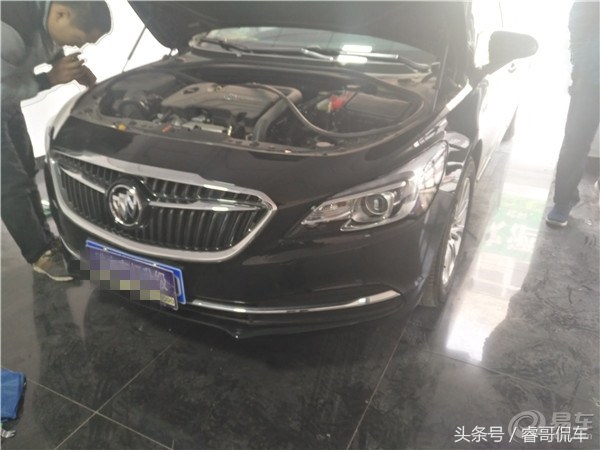 14年别克君越氙气灯怎么换成led灯,原车卤素蜡烛灯升级高亮卤素灯泡